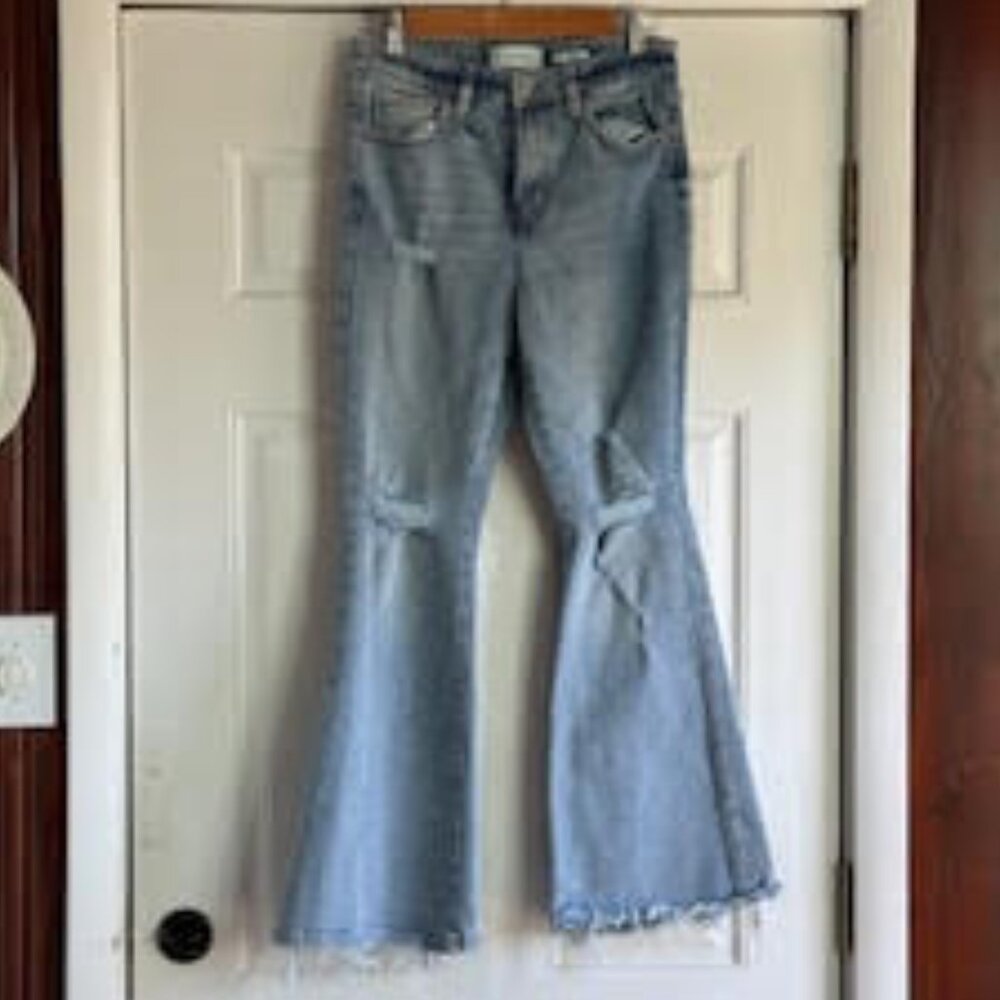 Celebrity Pink Re-Generation Flower Jeans 🌸 High Rise Size 7 / 28
